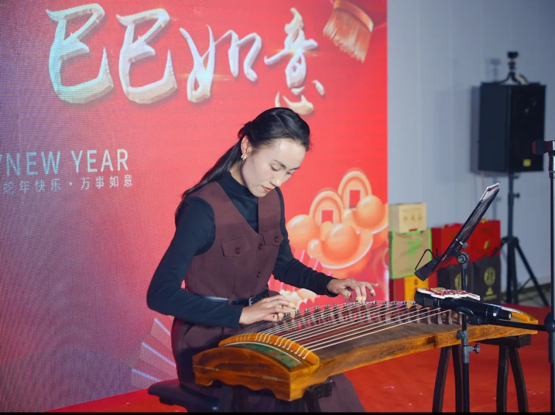 1738725579202693.jpg 640.webp (8).jpg