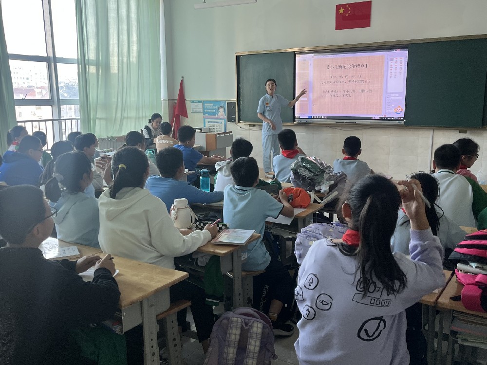 eccd8340eb915408b4104df36ddf738.jpg