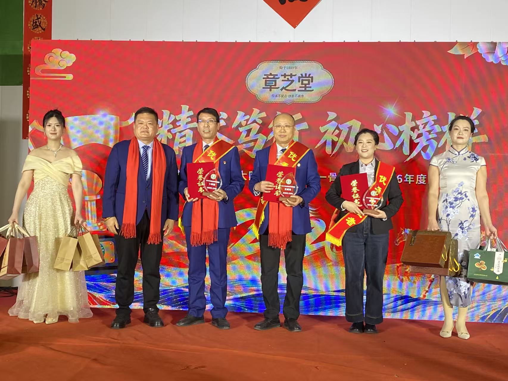 35dc9c8a7bac926670270feadb48df03.jpg 35dc9c8a7bac926670270feadb48df03.jpg