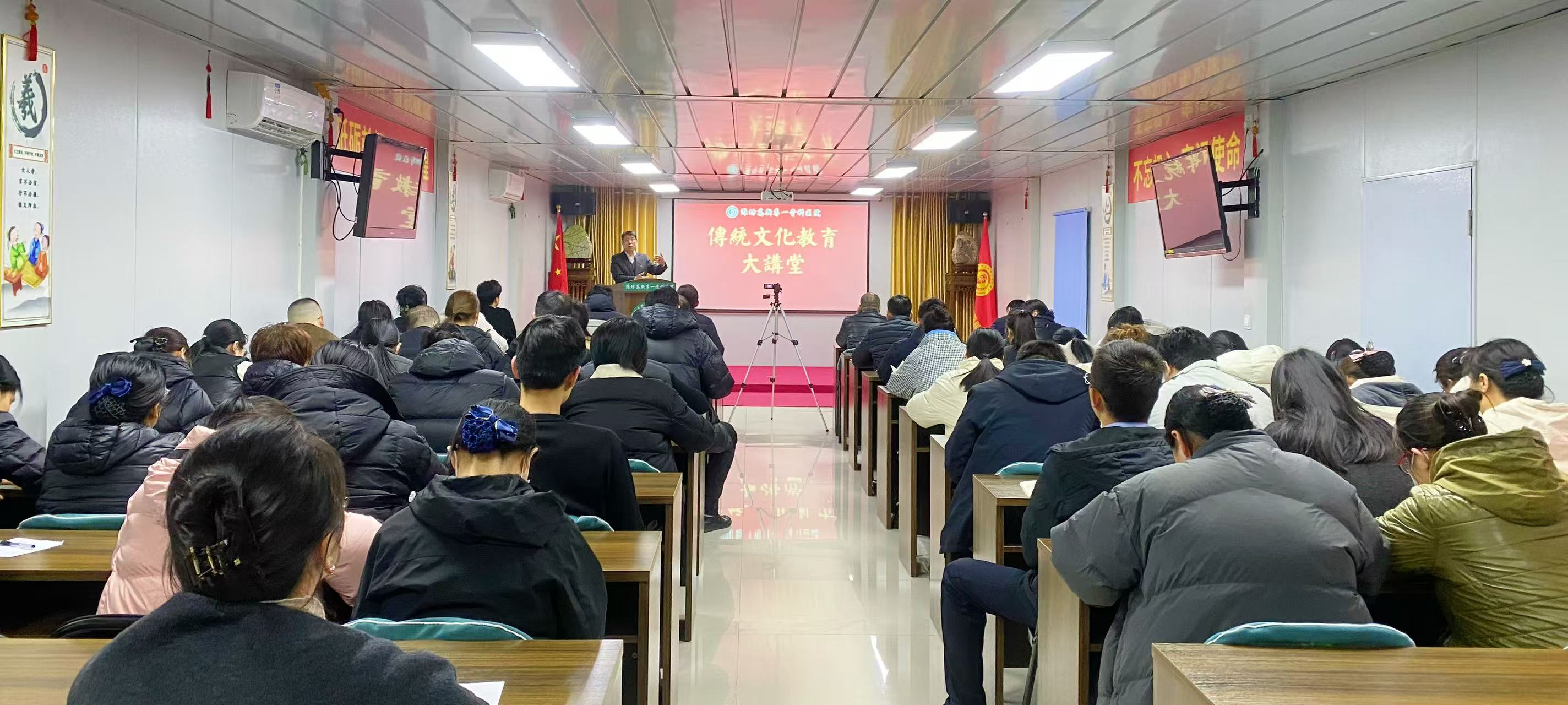 bbcc312bd54533dcff7aaa49a39ac7dd.jpg bbcc312bd54533dcff7aaa49a39ac7dd.jpg